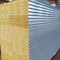 ?巖棉板是一種新型的保溫、隔燃、吸聲材料